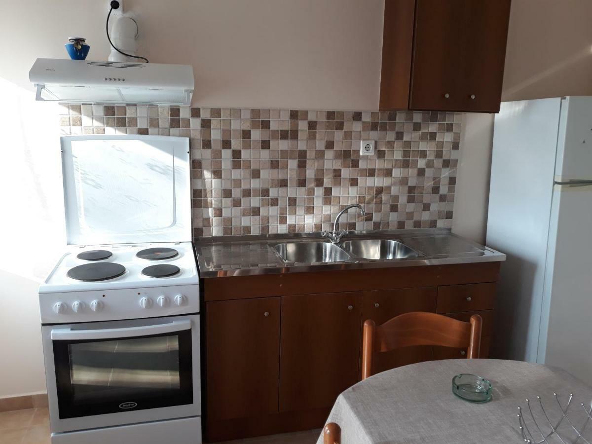 Maria Guesthouse Kini エクステリア 写真